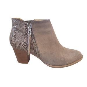 Vionic Anne Suede Ankle Bootie Orthotic Comfort Size 10 Greige